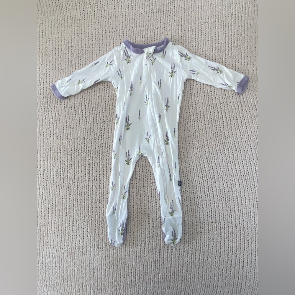 Kyte Baby Zippered Footie Lavender